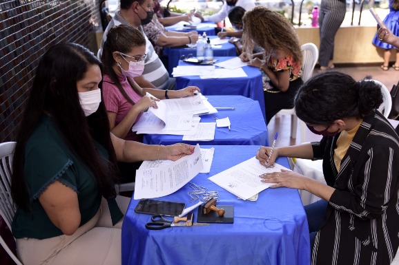 Governo empossa 65 novos professores para reforçar a educação estadual