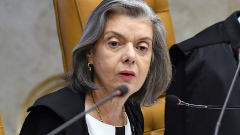 Durante sessão do STF, Cármen Lúcia cobra apuração de estupro e morte de menina ianomâmi