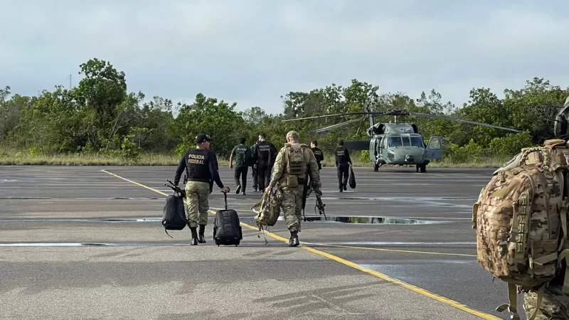 PF e Conselho de Saúde viajam para comunidade onde menina ianomâmi foi estuprada e morta por garimpeiros