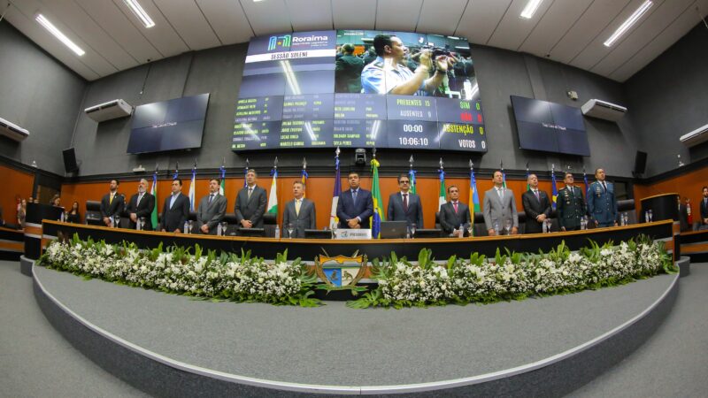 Chefes dos Poderes destacam união entre as instituições durante abertura do Ano Legislativo