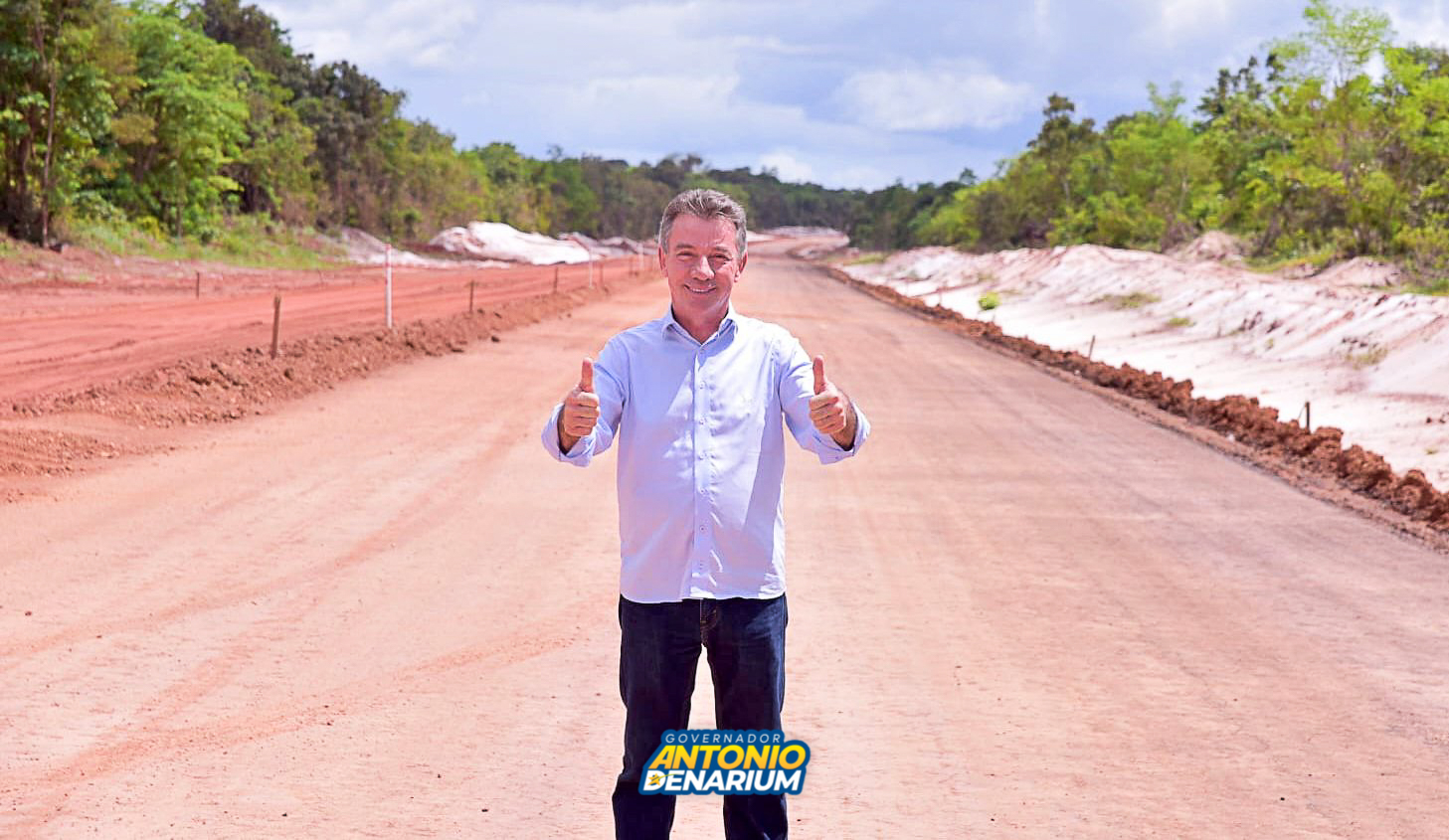 Governador de Roraima faz propaganda de obra que não é sua e é criticado no Twitter por ex-prefeito de Manaus