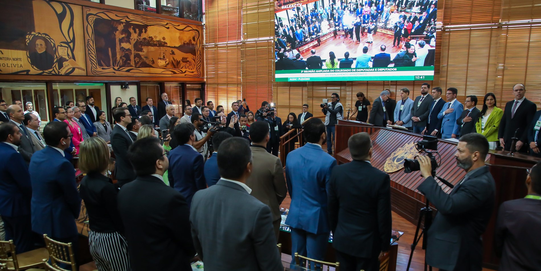 Deputados de Roraima debatem no Acre sobre transporte aéreo e exploração de petróleo na Amazônia