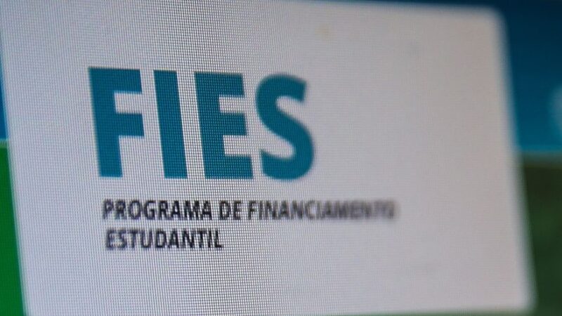 Inscrições para o Fies começam nesta terça-feira; são 77.867 vagas em 1.265 instituições privadas, segundo MEC 