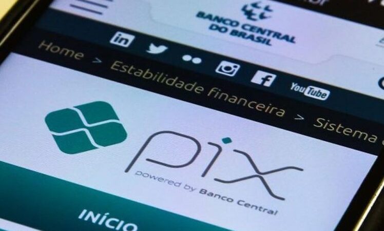 Eleitores em dívida com Justiça Eleitoral podem pagar multa por meio de Pix, cartão de crédito ou boleto bancário