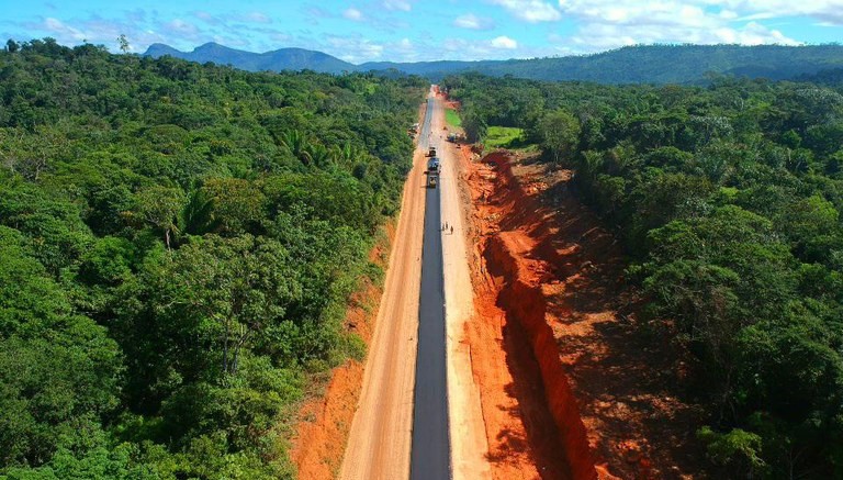 Funai propõe melhorias de infraestrutura da BR-174 para facilitar acesso de comunidades indígenas em Roraima