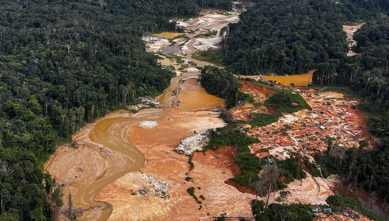 Ex-militares e membro do PCC são suspeitos de participar de garimpo na Terra Yanomami, segundo Polícia Federal