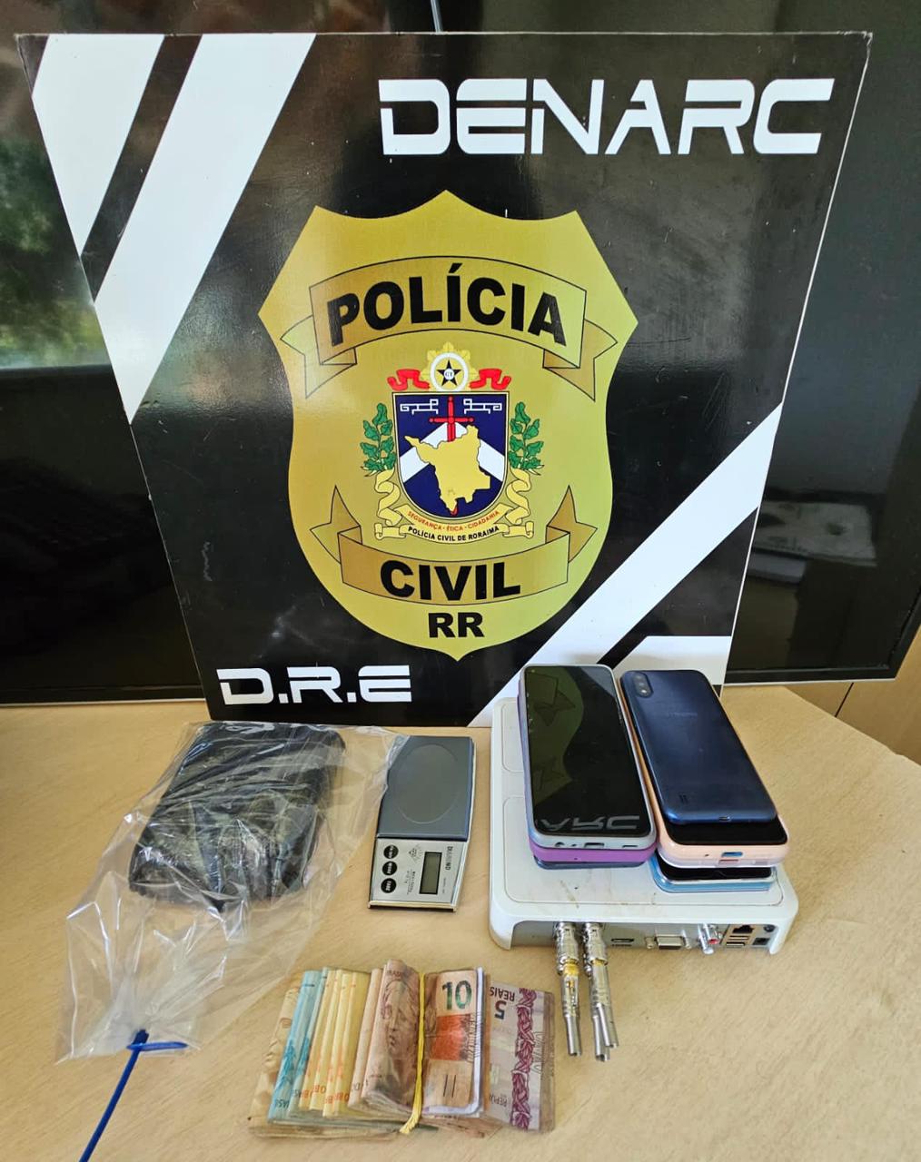 Polícia Civil prende dois venezuelanos por tráfico de drogas