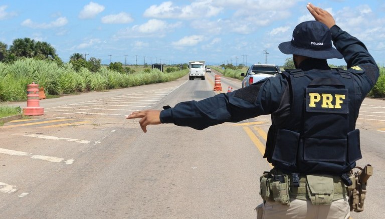 Durante feriado prolongado, apenas um acidente é registrado pela PRF nas rodovias de Roraima; não houve mortes