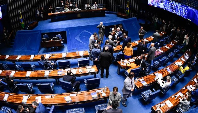 Senado aprova projeto de lei do marco temporal para demarcação de terras indígenas por 43 votos a 21