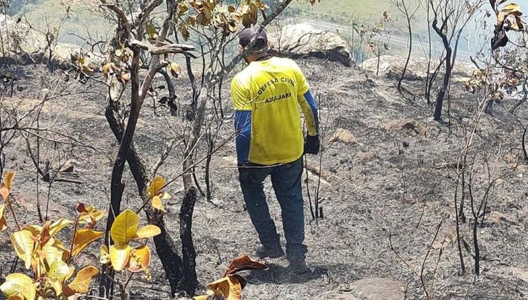 Região turística de Roraima, Serra do Tepequém registra focos de incêndio há quase 30 dias