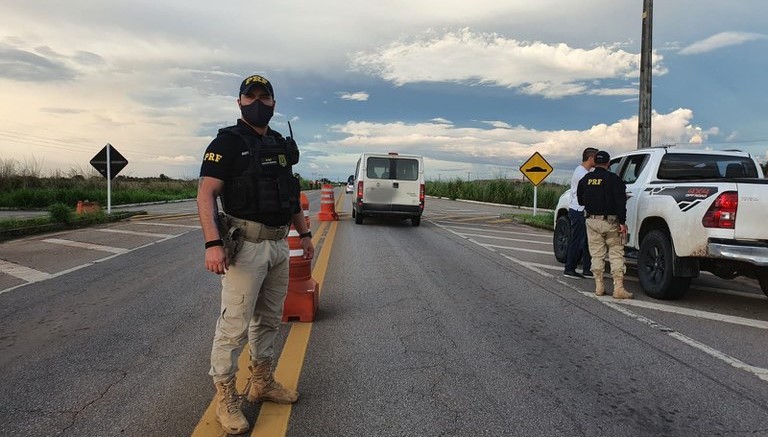 PRF inicia Operação Nossa Senhora Aparecida nas rodovias de todo o país