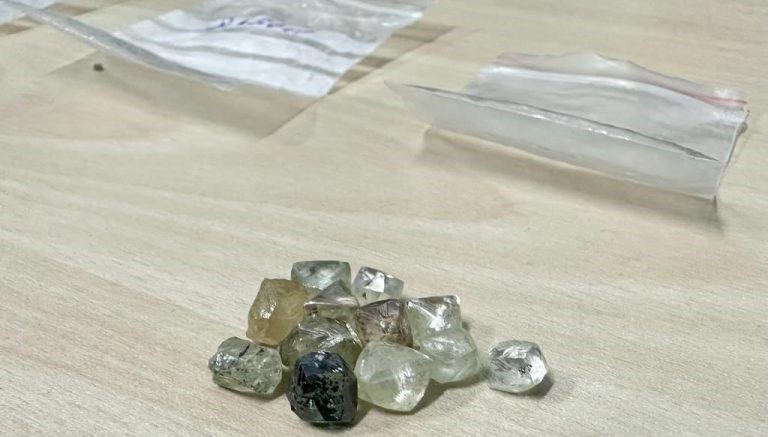 Homem é preso em Manaus com diamantes retirados da Serra do Tepequém avaliados em R$ 1 milhão