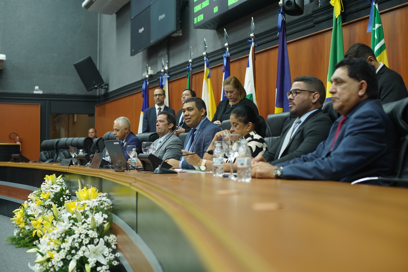 Soldado Sampaio é reconduzido para presidência da Assembleia Legislativa-RR