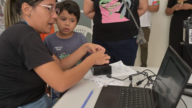 Emissão de carteira de identidade para crianças autistas pode ser feita em ação da Teamarr atendimento especializado para emitir RG de crianças autistas