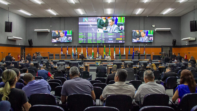 Assembleia Legislativa aprova projetos para regulamentar atendimentos prioritários em Roraima