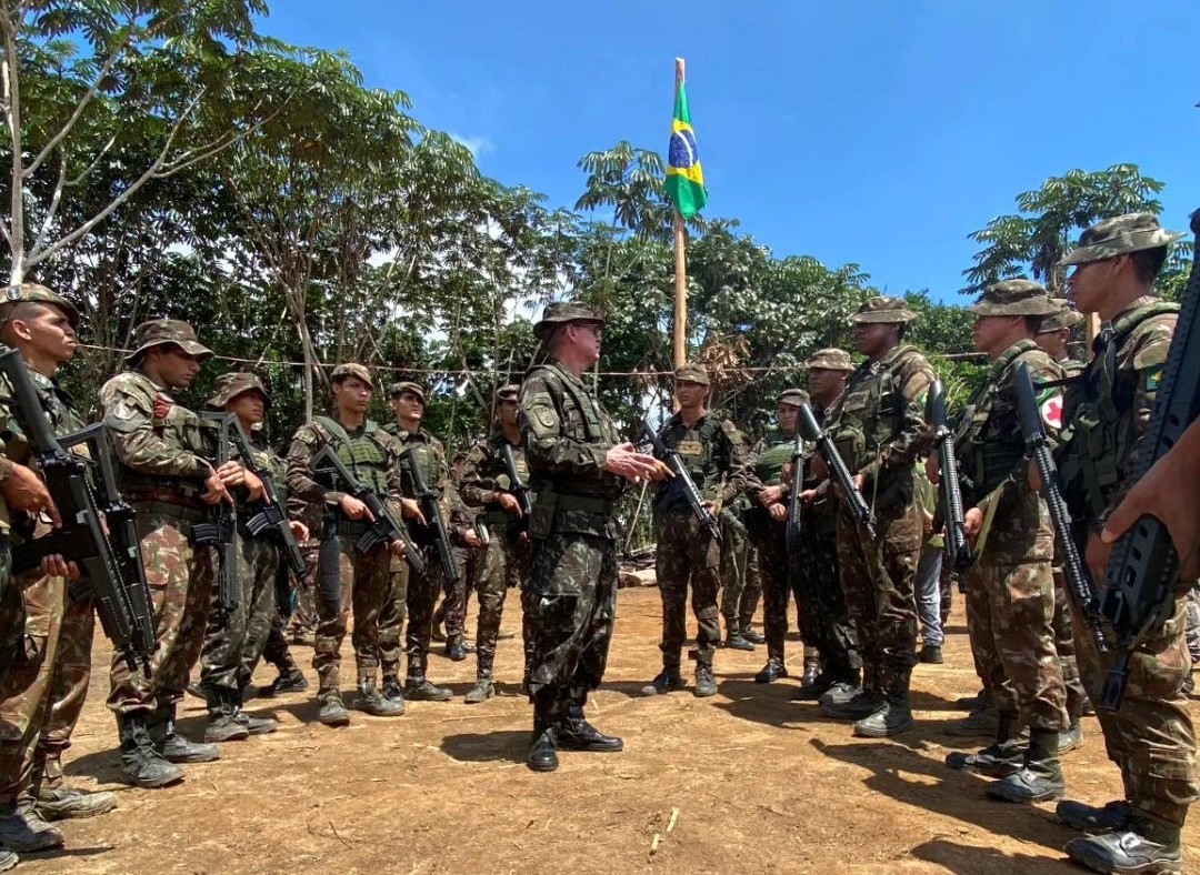 Bases de apoio na Terra Yanomami garantem ações de operação contra garimpo ilegal em RR