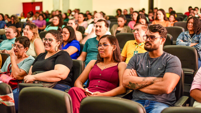 Prefeitura promove palestras de conscientização sobre saúde mental para servidores