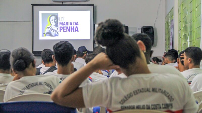 Combate à violência doméstica é tema de ação educativa da Secretaria da Mulher da ALE-RR