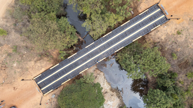 Prefeitura reconstrói principal ponte da região do Truaru antes do período chuvoso