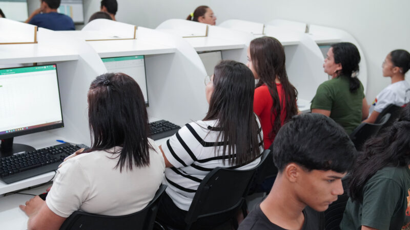 Escolegis inicia inscrições para cursos presenciais de informática em Boa Vista