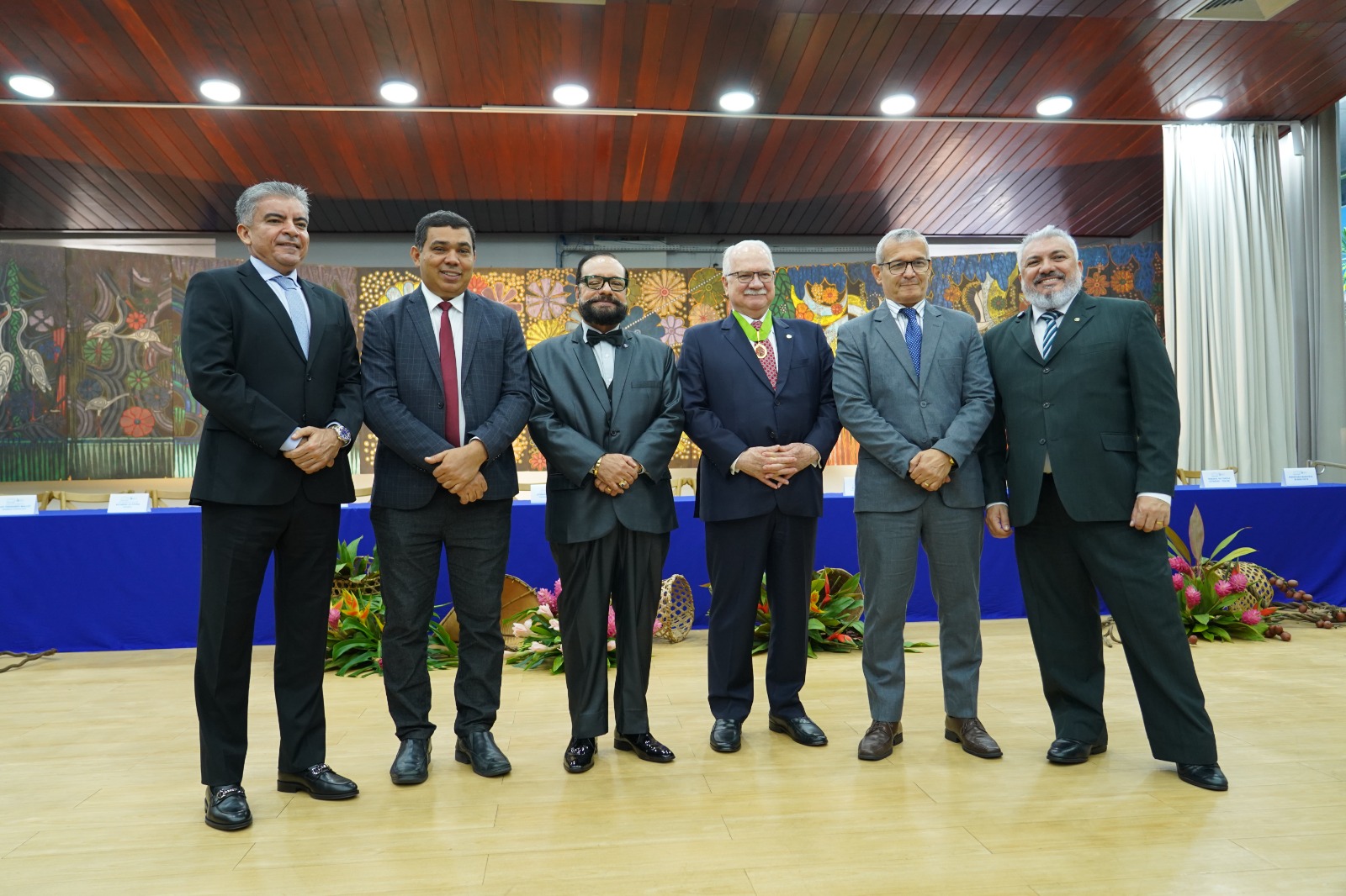 Assembleia Legislativa reforça diálogo entre os Poderes em homenagem ao ministro Edson Fachin