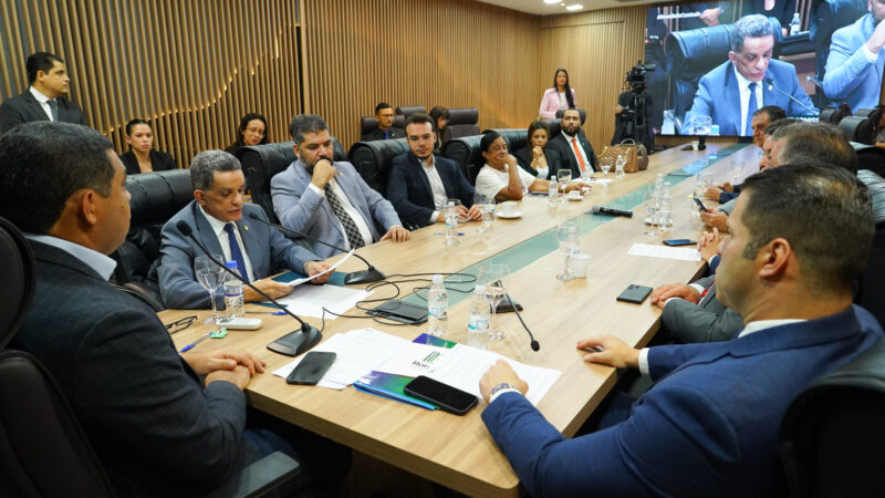 Comissão especial da ALERR analisa nome de Mecias de Jesus para o Tribunal de Contas