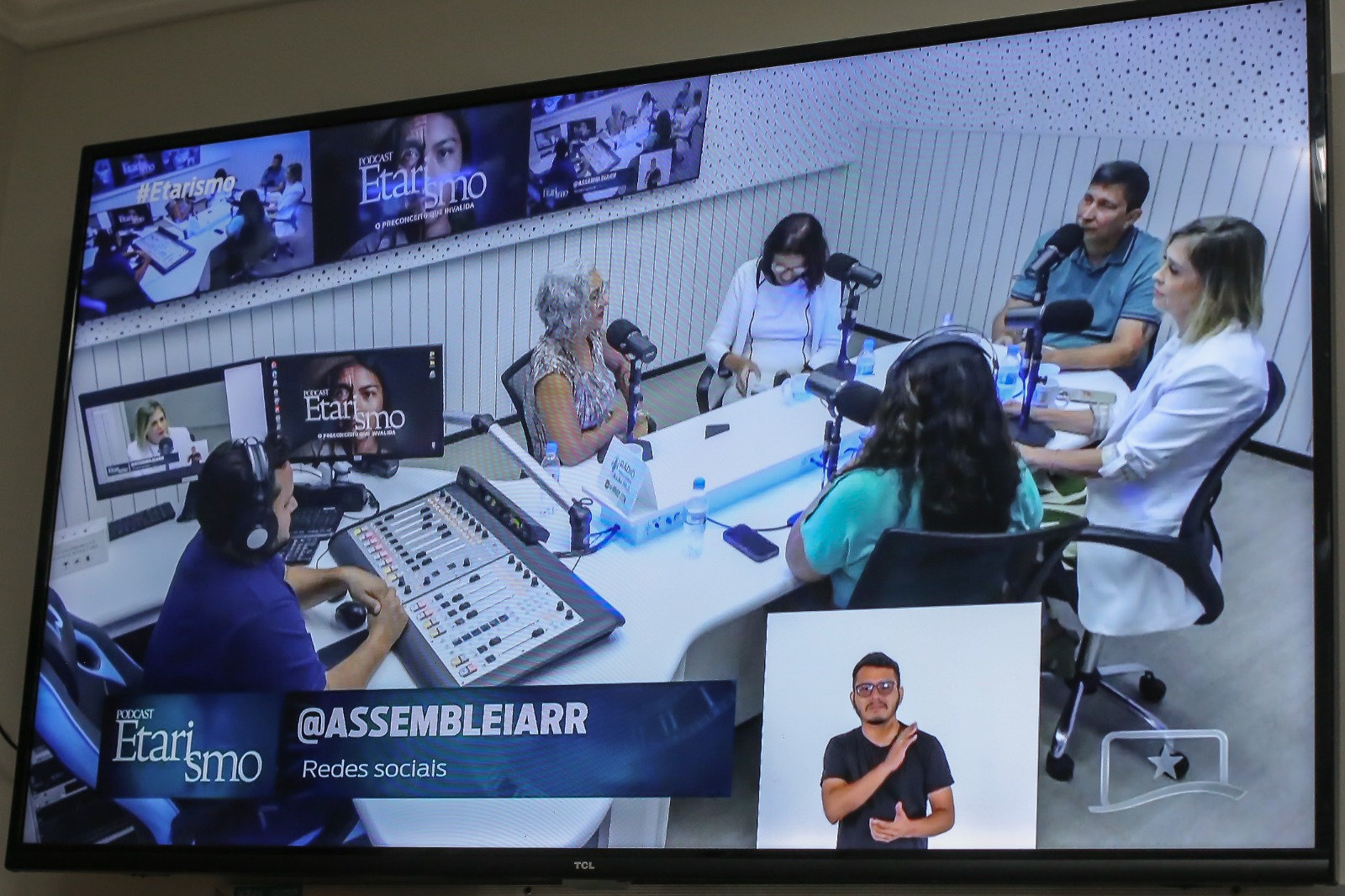 Preconceito relacionado à idade é tema de podcast da Assembleia Legislativa