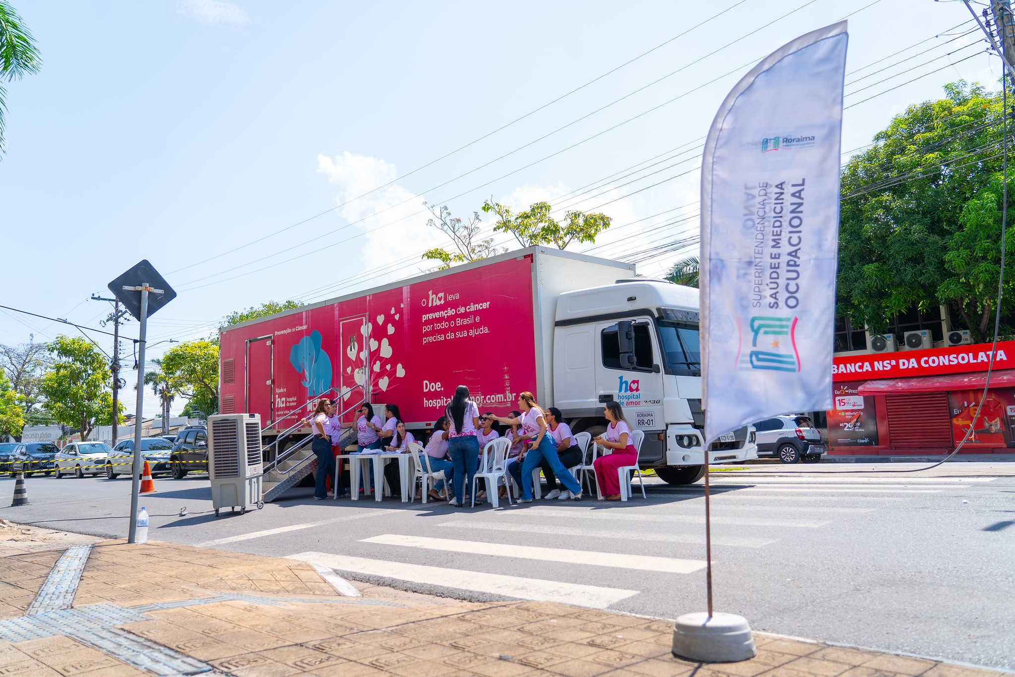 ALERR promove ação com exames gratuitos de mamografia na Carreta do Amor